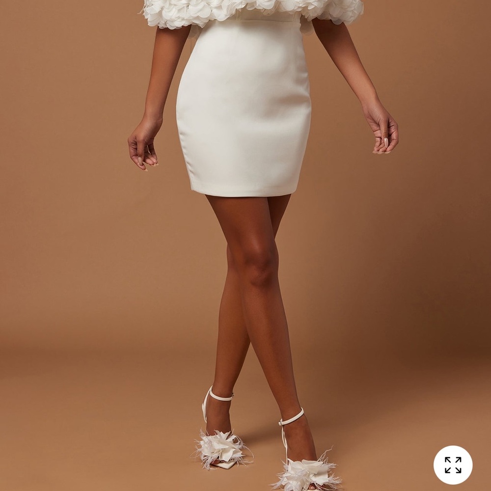 Elegant White Mini dress